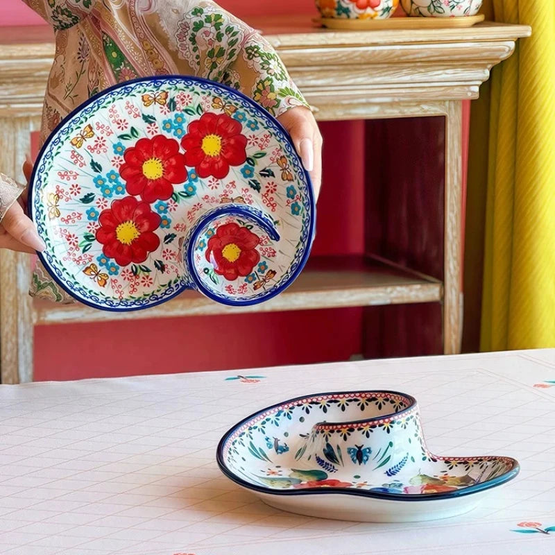 Snail Shaped Ceramic Dumpling Plate with Vinegar Compartment Divided Multifunctional Non Stick Tableware for Home Use
